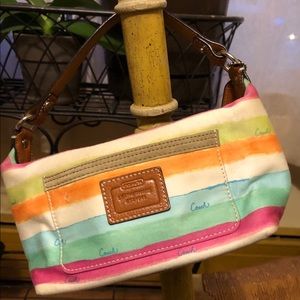 Removing 7/31 last chance Coach purse